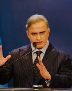 Tarek William Saab Poeta, abogado, especialista en Derechos Humanos y Derecho Penal.