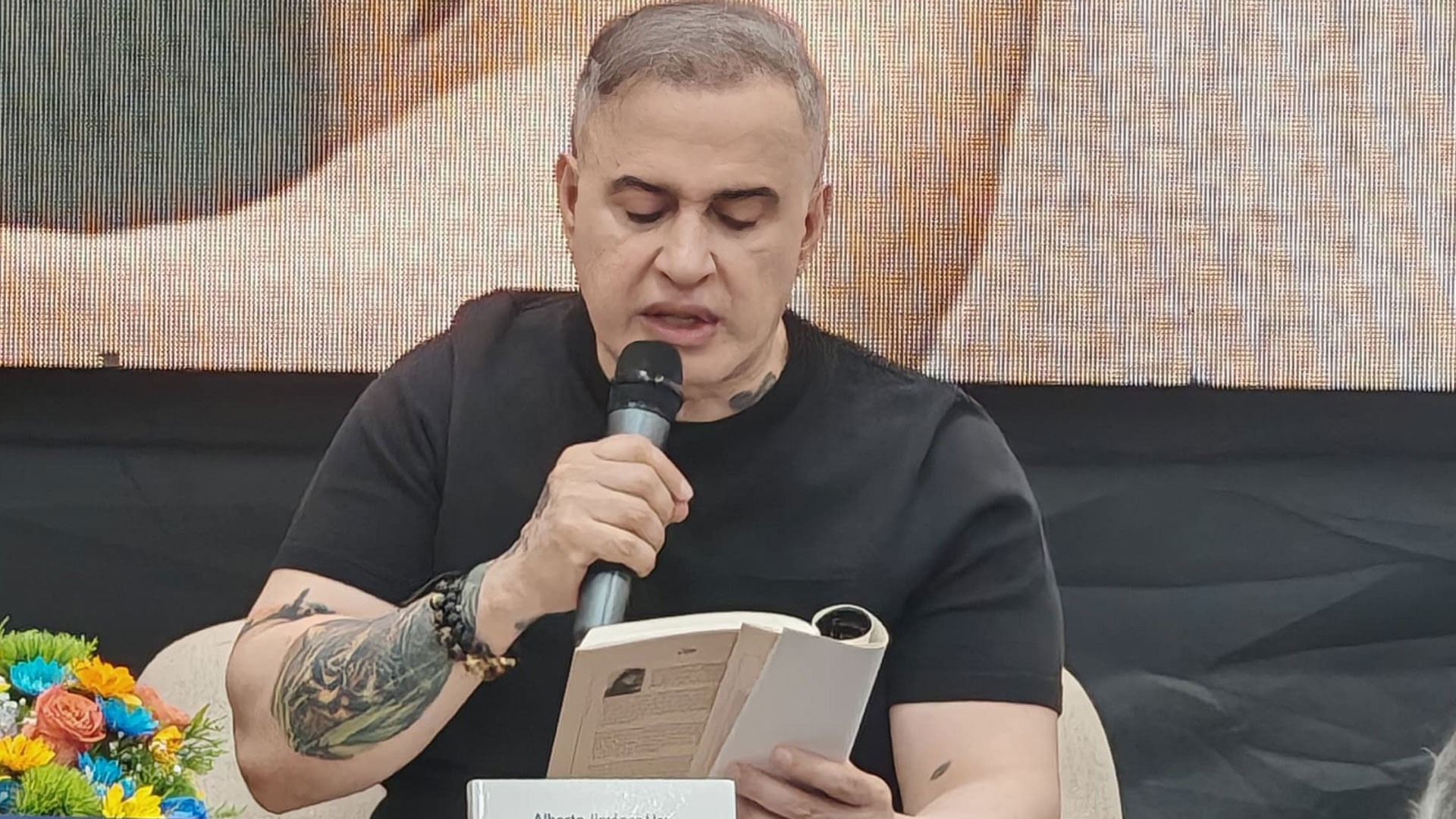Vida Literaria de Tarek William Saab